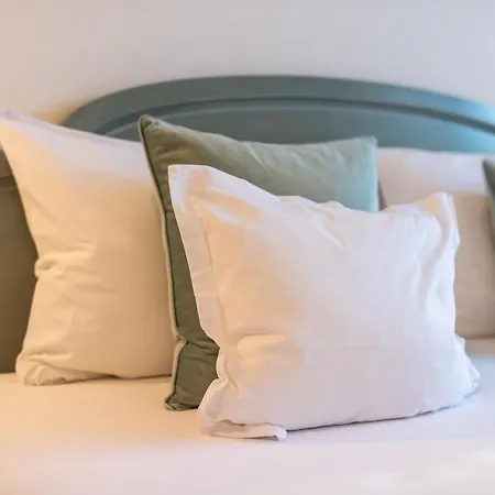Boutique St Georgen Отель Скена